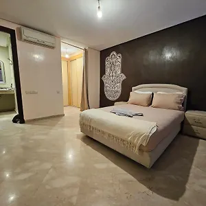  Appartement Duplex Au Coeur De Gueliz, Quartier De Gamme De Marrakech